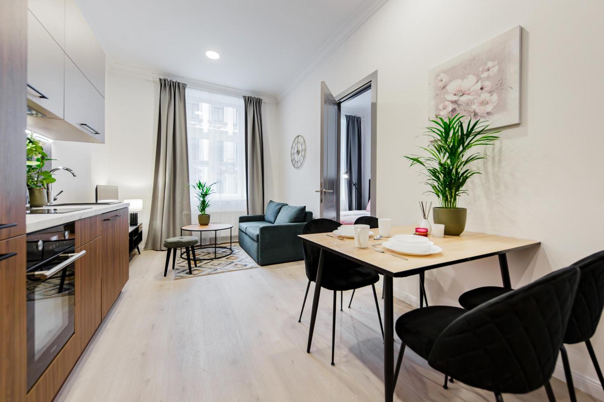 Rigaapartment Elizabetes 22 Self-Service Aparthotel Экстерьер фото