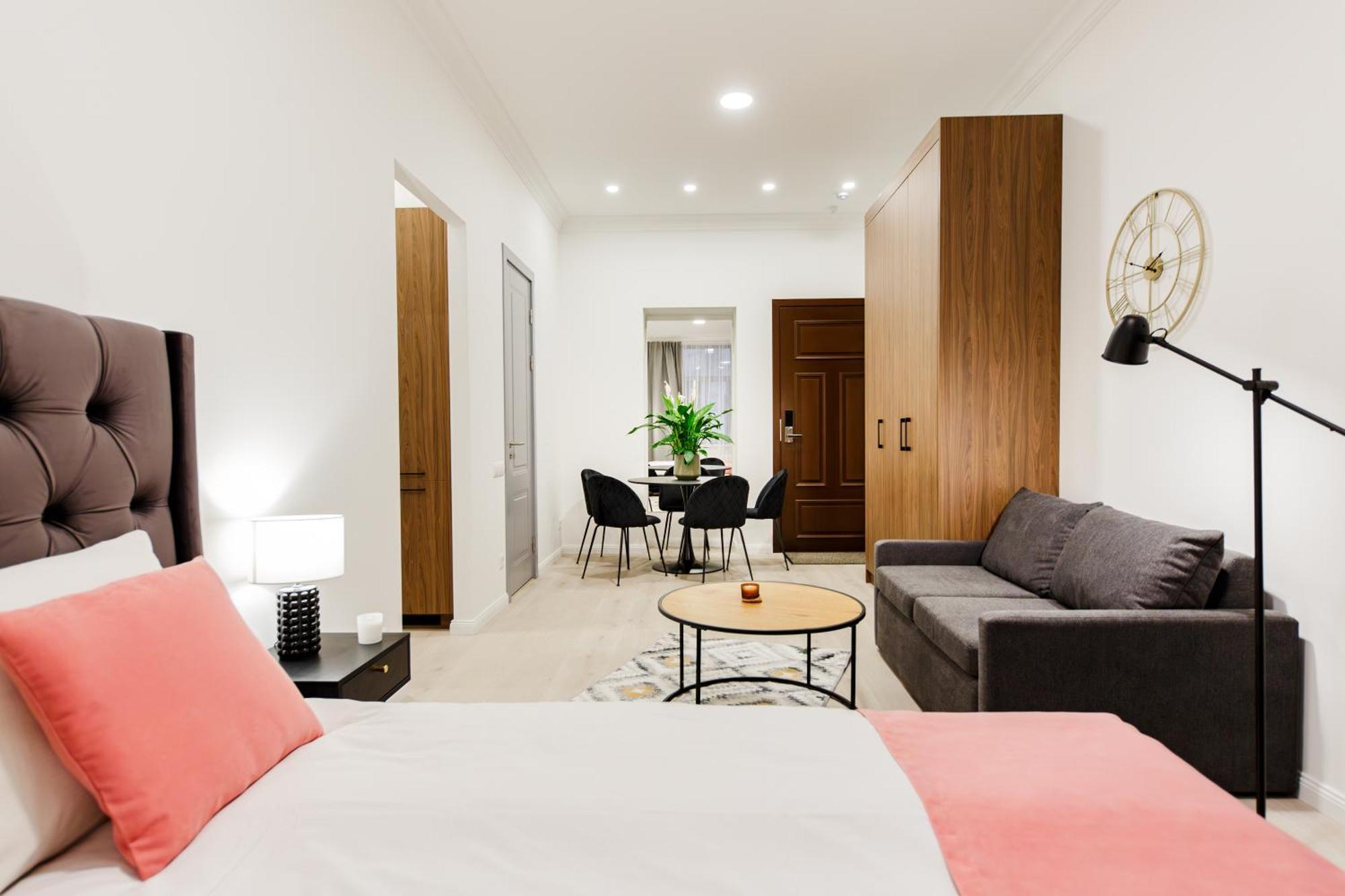 Rigaapartment Elizabetes 22 Self-Service Aparthotel Экстерьер фото